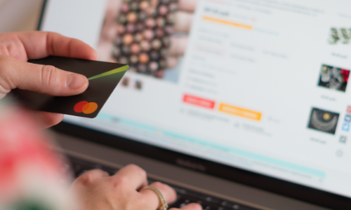 Como identificar lojas online confiáveis antes de comprar